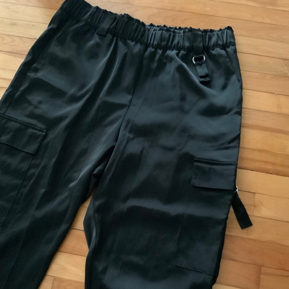 Satin cargo pants - Picture 2 of 5